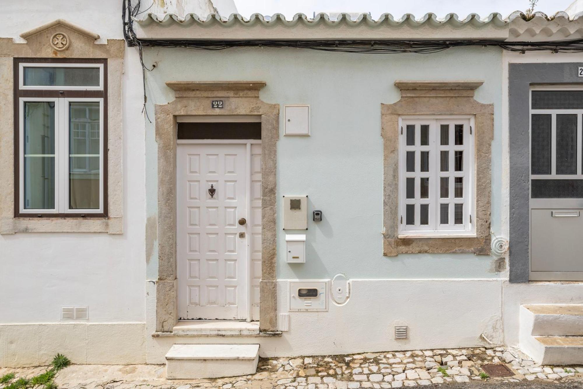 The Central Townhouse فارو المظهر الخارجي الصورة
